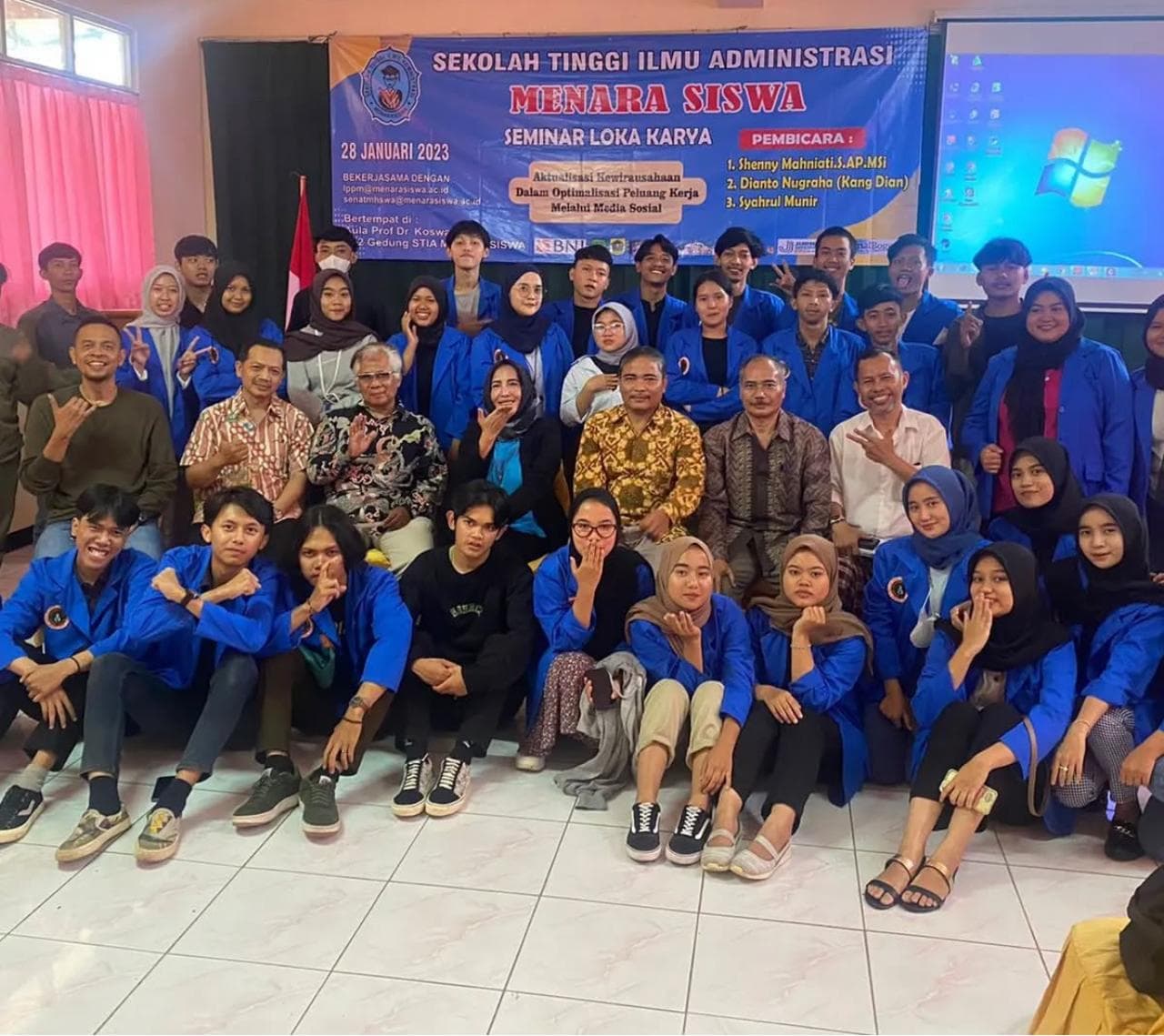 Seminar Mahasiswa MENSIS