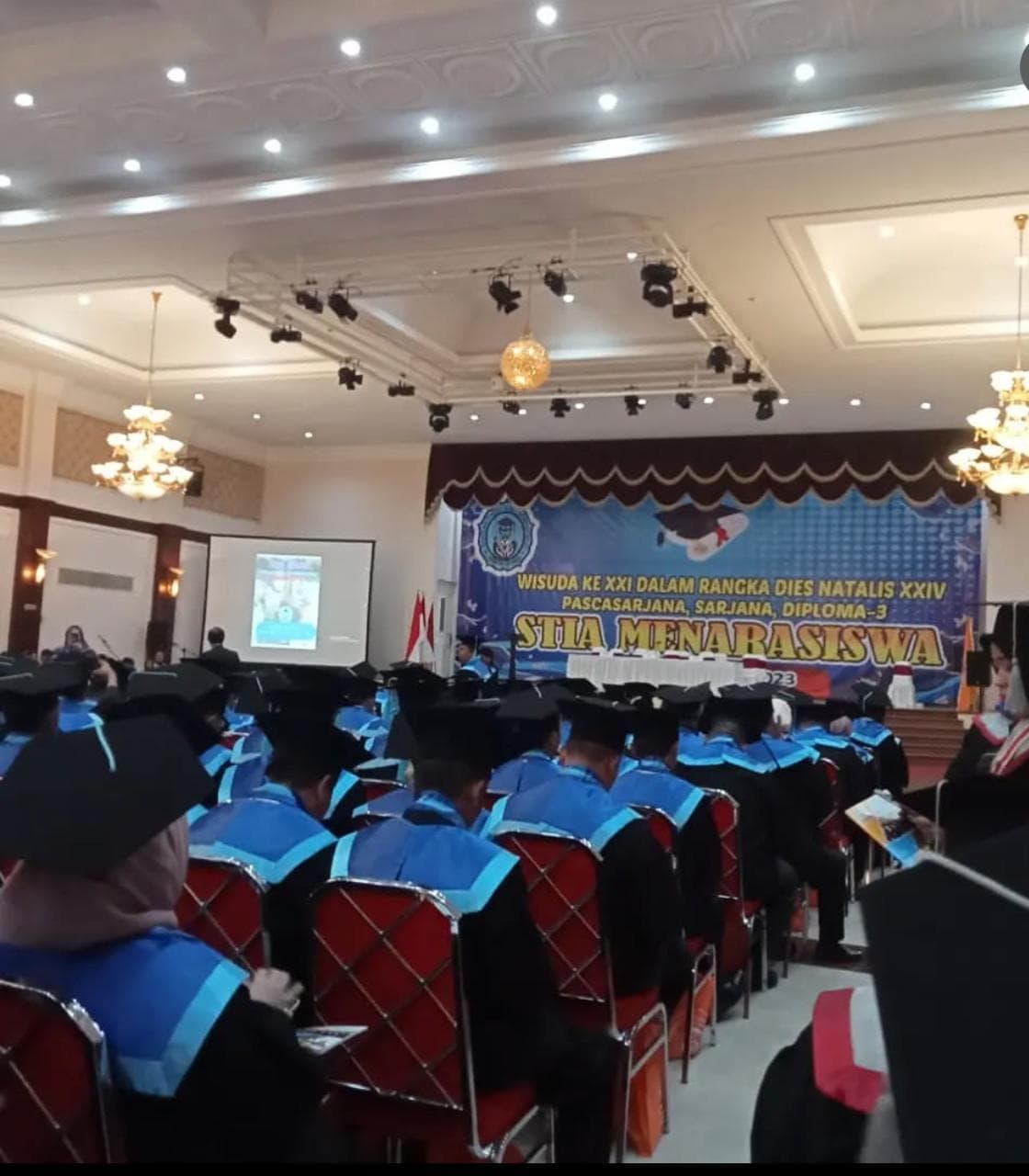 Wisuda STIA Menara Siswa